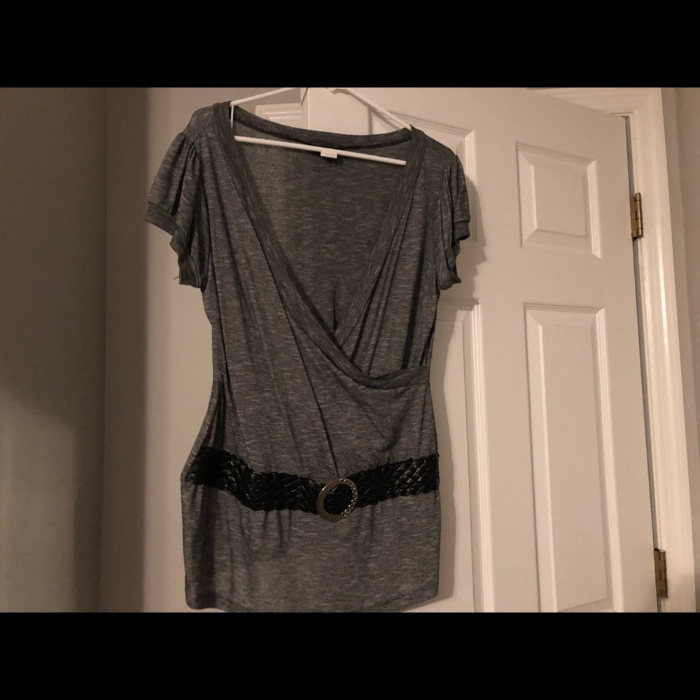 1 x deb gray shirt